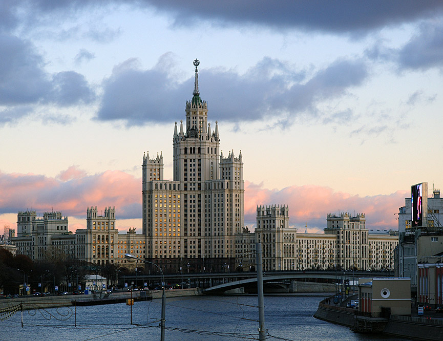 Kotelnicheskaya Embankment, Moscú. Oleg Bartunov