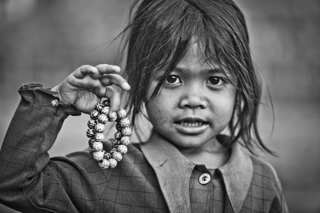 2 pulseras 1 dolar, Camboya. Cody Andrews