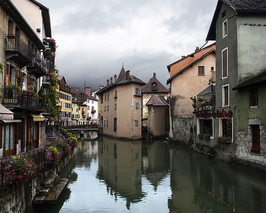 Vista desde uno de los puentes sobre el canal. Tony Bailey