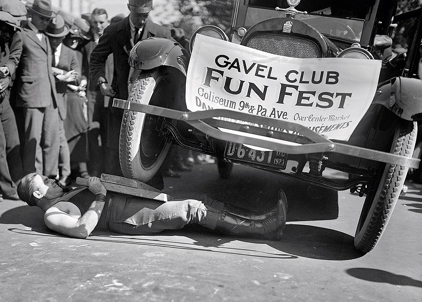 Galen Gouch Miracle Strong Man. Washington, 1923. Libreria del Congreso