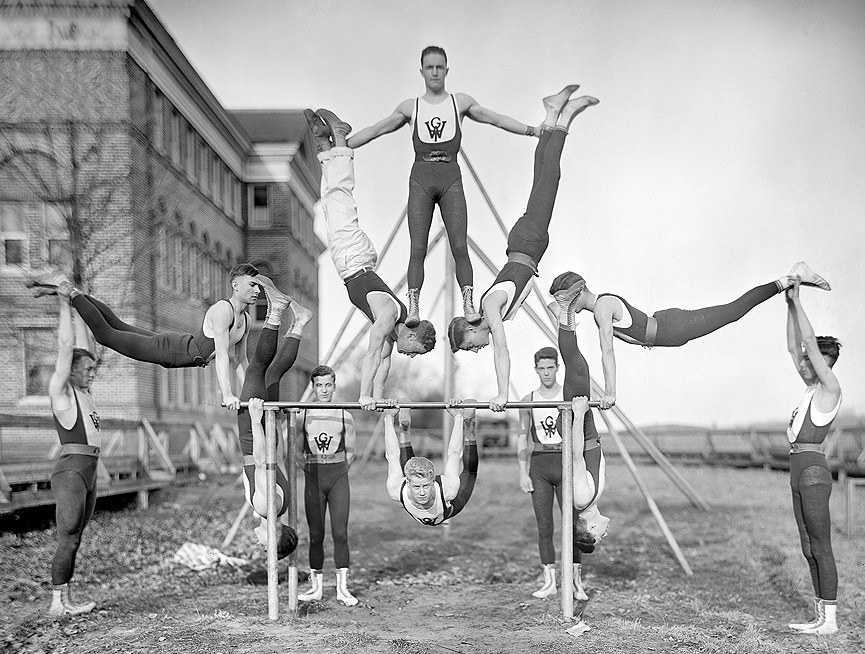 Equipo de la escuela preparatoria Woodberry Forest de Orange, Virginia, en 1915. Libreria del Congreso