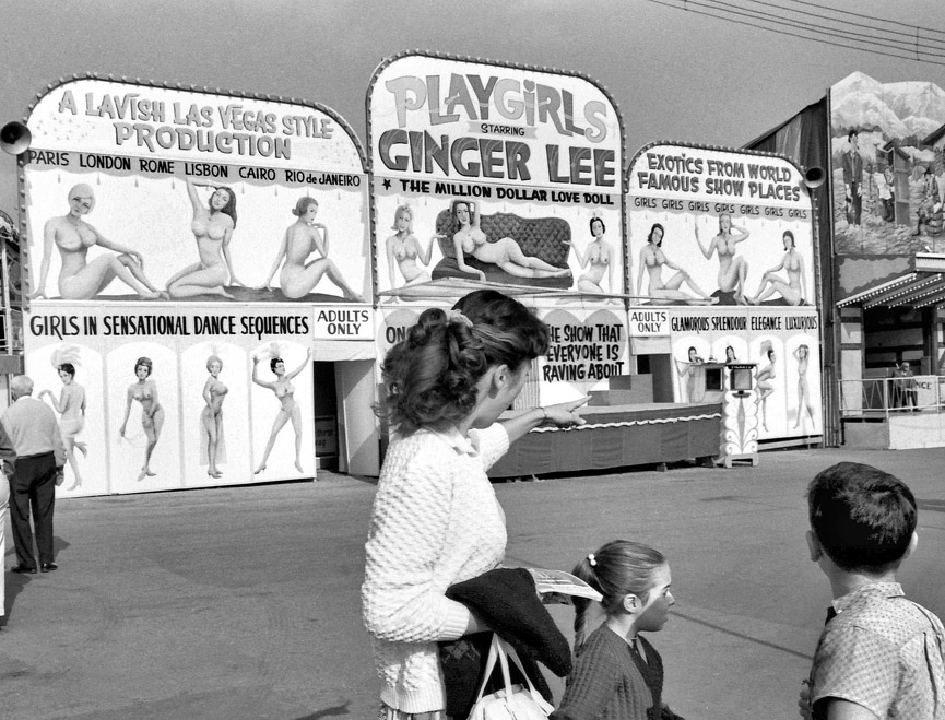 Playgirls, barraca en la feria de Vancouver. Shorpy