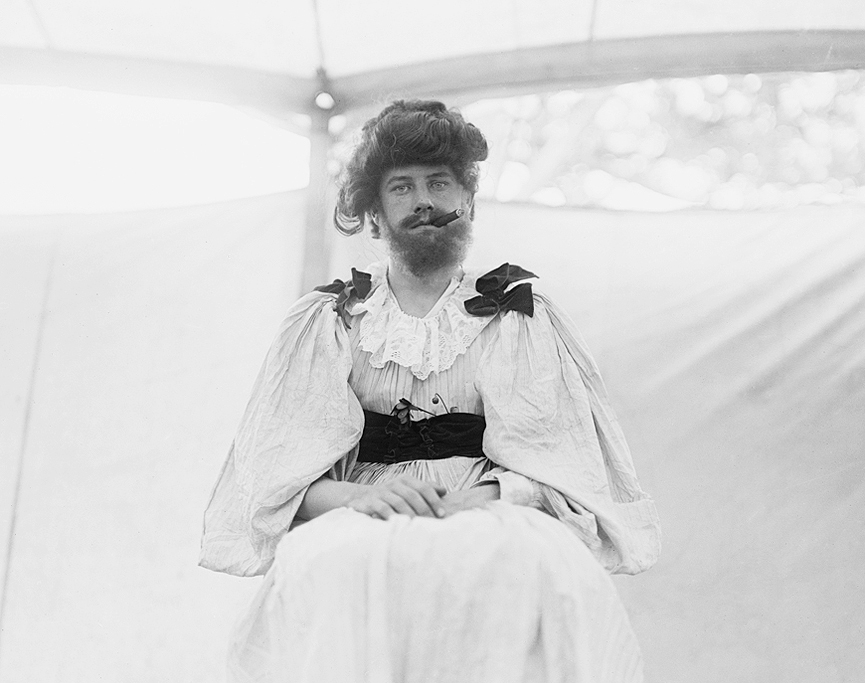 La mujer barbuda del Society Circus, Long Branch, en 1908. Librería del Congreso