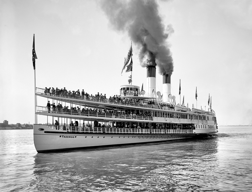 Sidewheeler Tashmoo, 1901. Shorpy