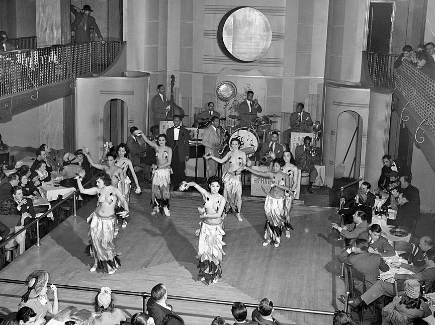 Cabaret Rhumboogie de Chicago, Illinois, en abril de 1941. Russell Lee, Librería del Congreso