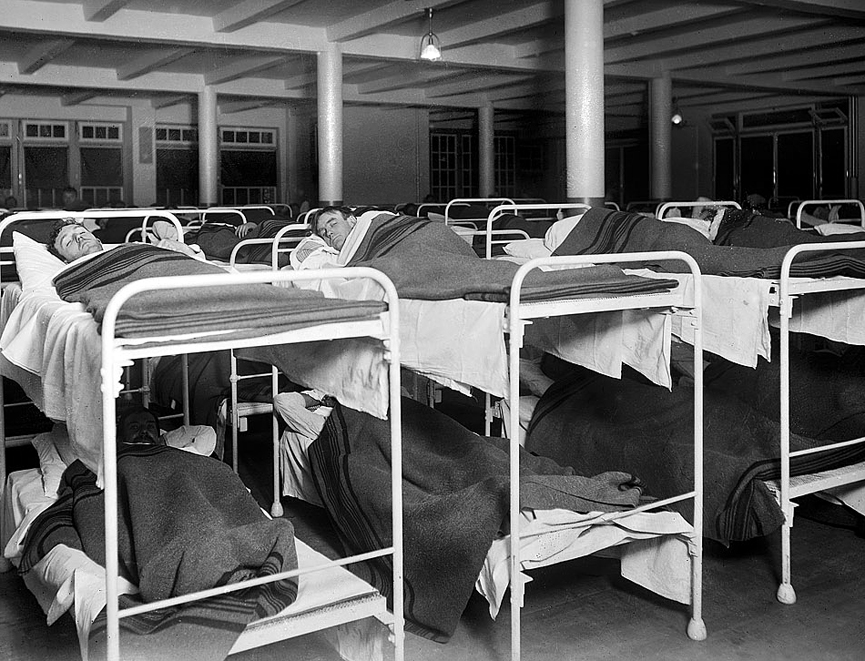 Dormitorio para hombres. Albergue Municipal de Nueva York. Librería del Congreso