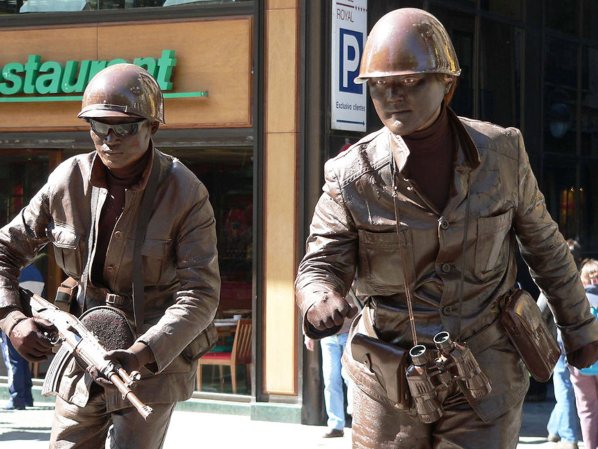 Avanzadilla. Crónica de una vida