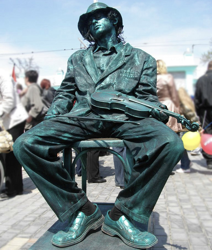 Violinista. Kawaski Taif