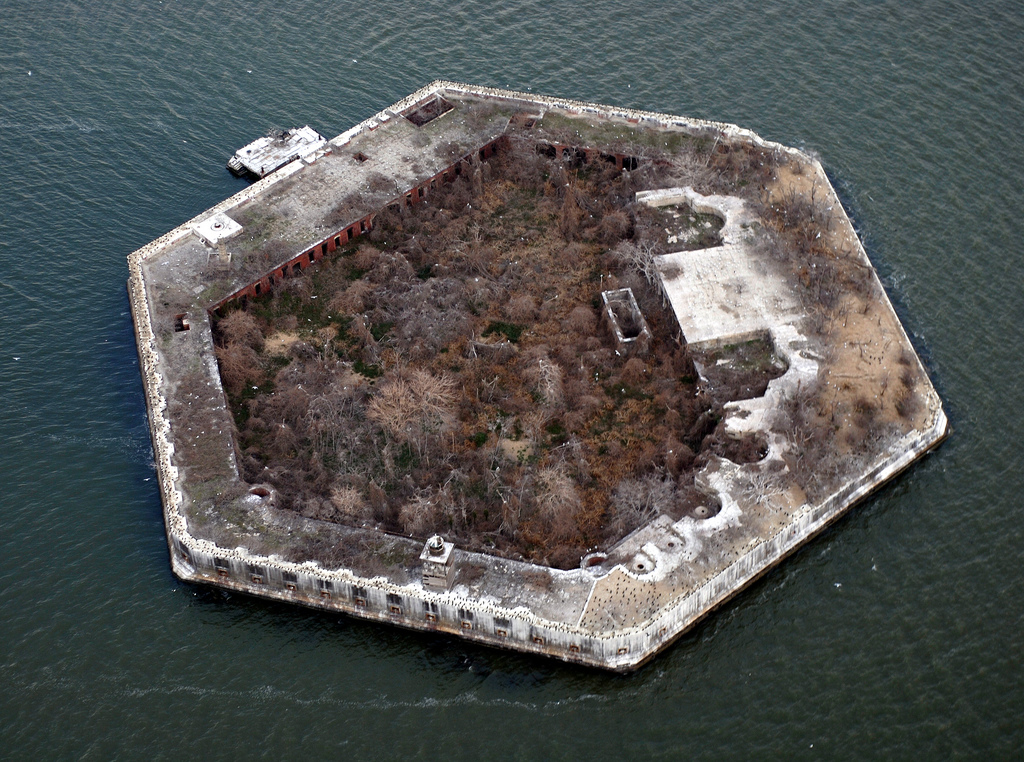 Fort Carroll. Baltimore, 2008. Avi8tor4fn