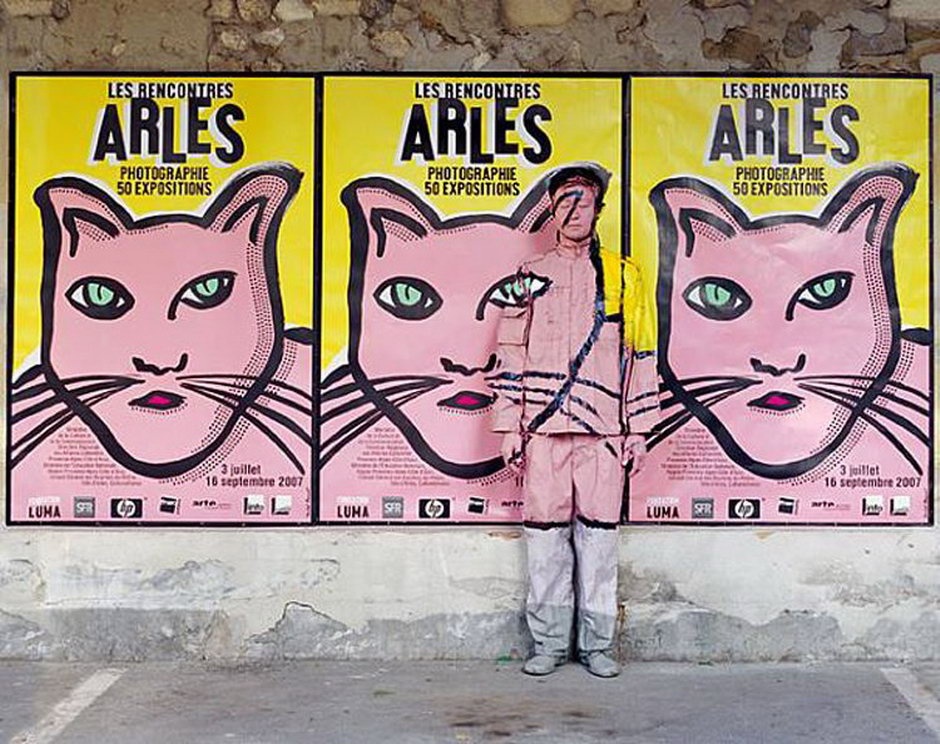 Escondido en la ciudad, 11. Liu Bolin