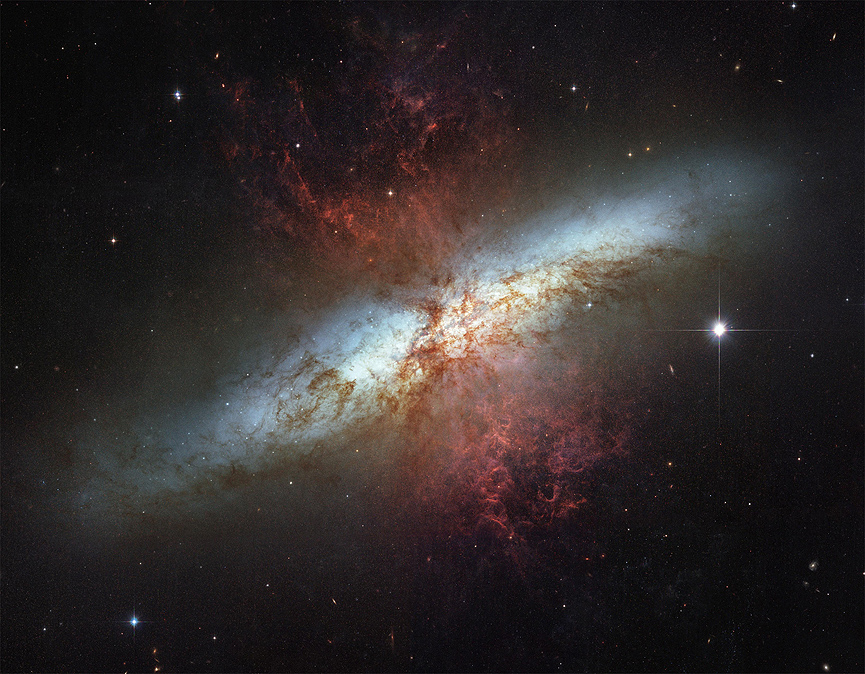 Galaxia M82