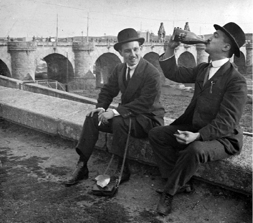 Botellón en Madrid. 1910