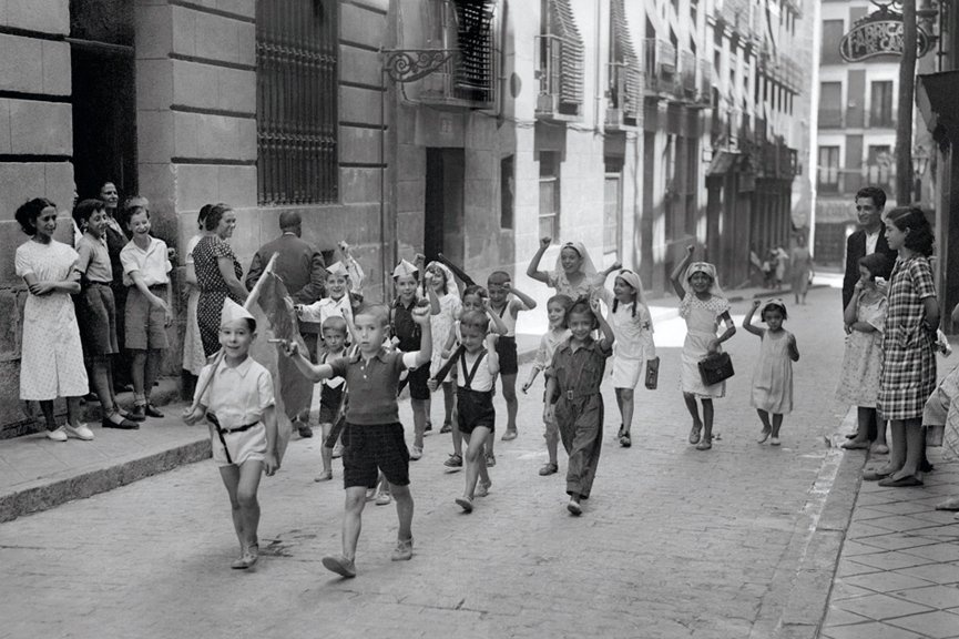 Niños jugando barrio Lavapiés. 1936