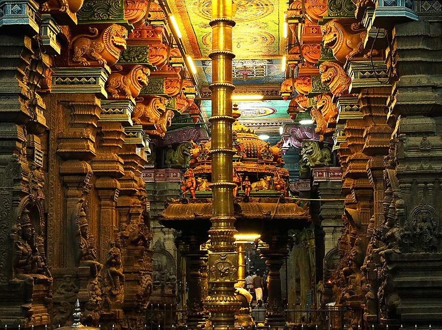 Vista del interior, Madurai Meenakshi Amman. Vinod Kumar