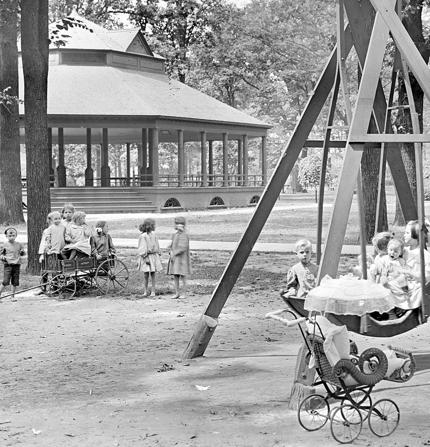 Escena en Clark Park. Detroit, 1900. Shorpy