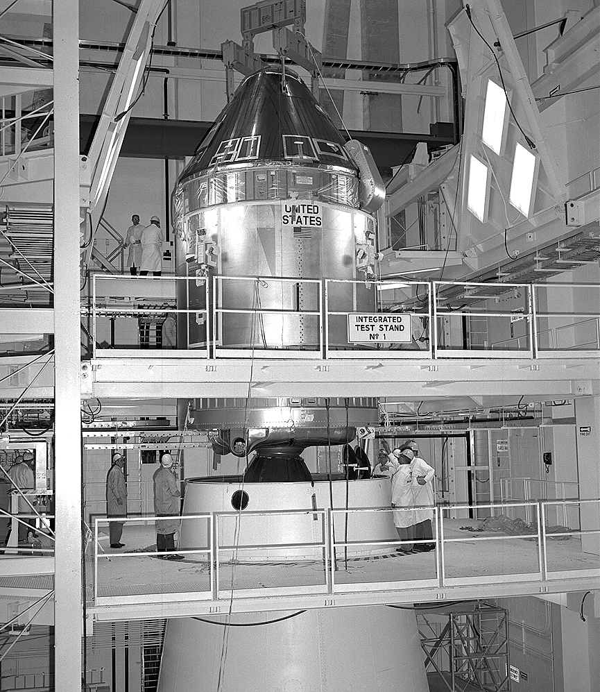 Montaje del Apollo 11. Kennedy Space Center, 1969. NASA