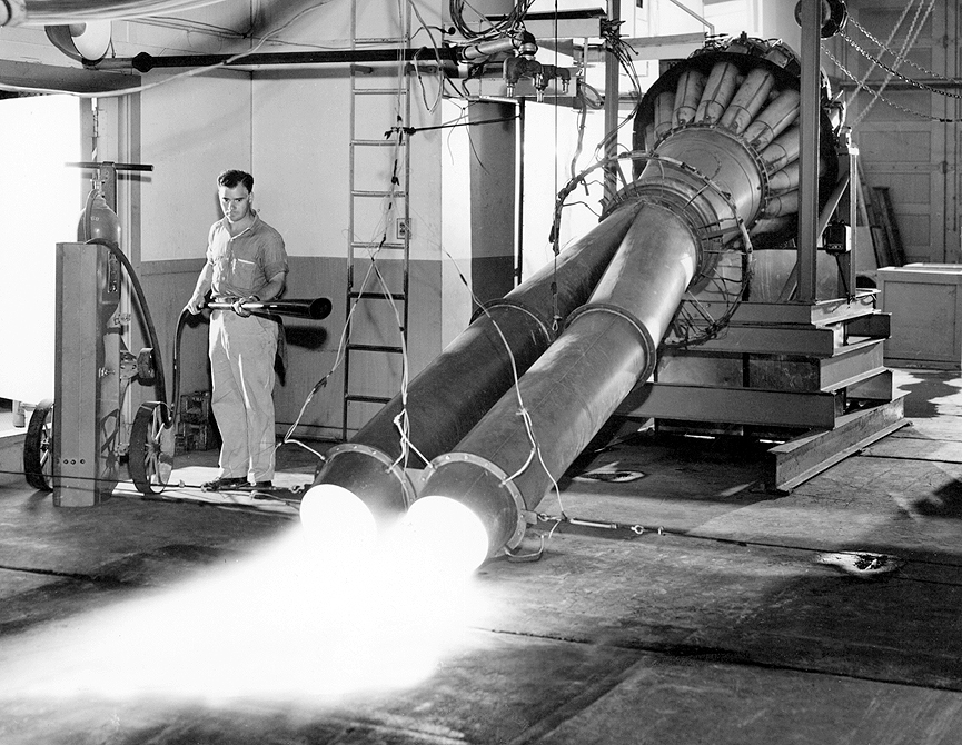 Simulación de las condiciones de despegue en Lewis Flight Propulsion Laboratory, 1944. NASA