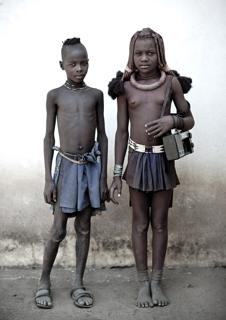 Niños Himba, Angola