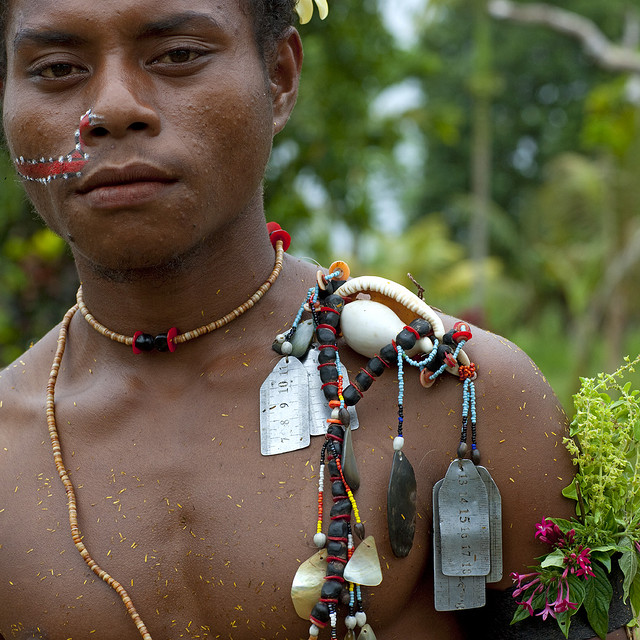 Indígena de las islas Trobriand. Eric Lafforgue