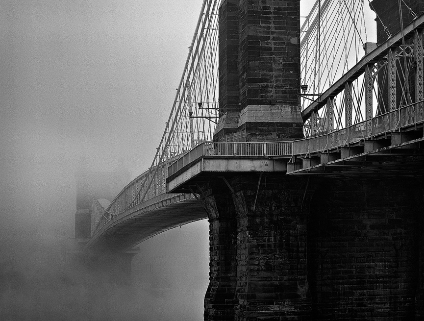 Puente Colgante John A. Roebling. Michael Cook