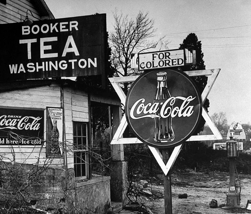 Cruel condescendencia racista en Elkridge, 1938. Life