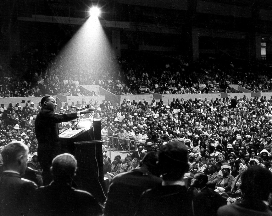 Yo aun tengo un sueño. Martin Luther King, 1963. Voicegig