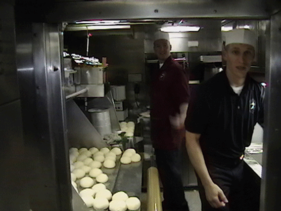 La cocina en el USS Miami