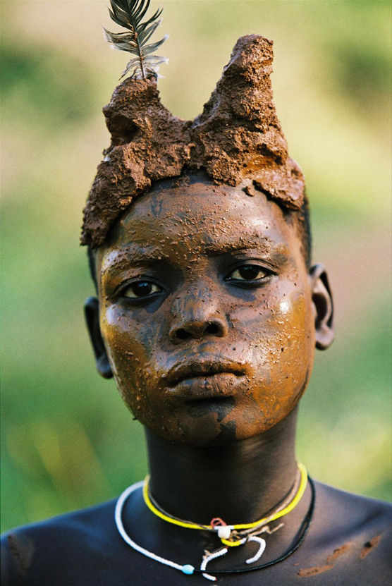 Atuendos tribales de Etiopia. Hans Silvester