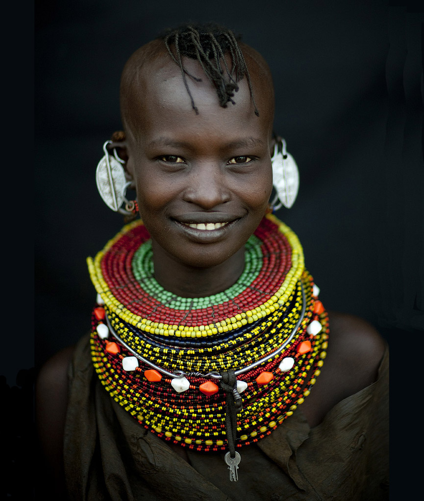 Mujer de la tribu Turkana, Kenia. Eric Lafforgue