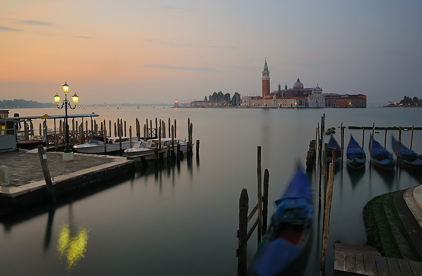 Bella Venecia. Cesar Vega