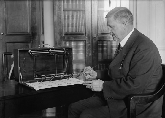 Signagraph, un ingenioso dispositivo articulado de hace 100 años